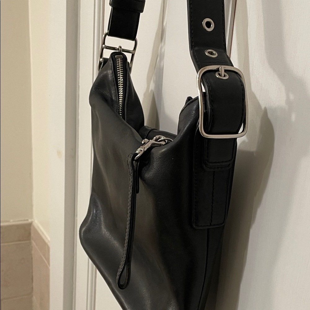 Coach Black Leather Shoulder Bag